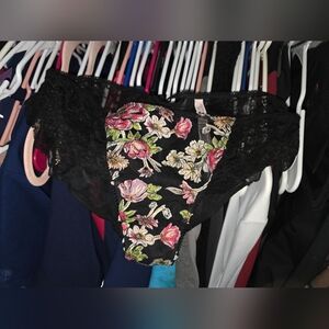 Victoria's Secret Black Lace Cheekini Tanga